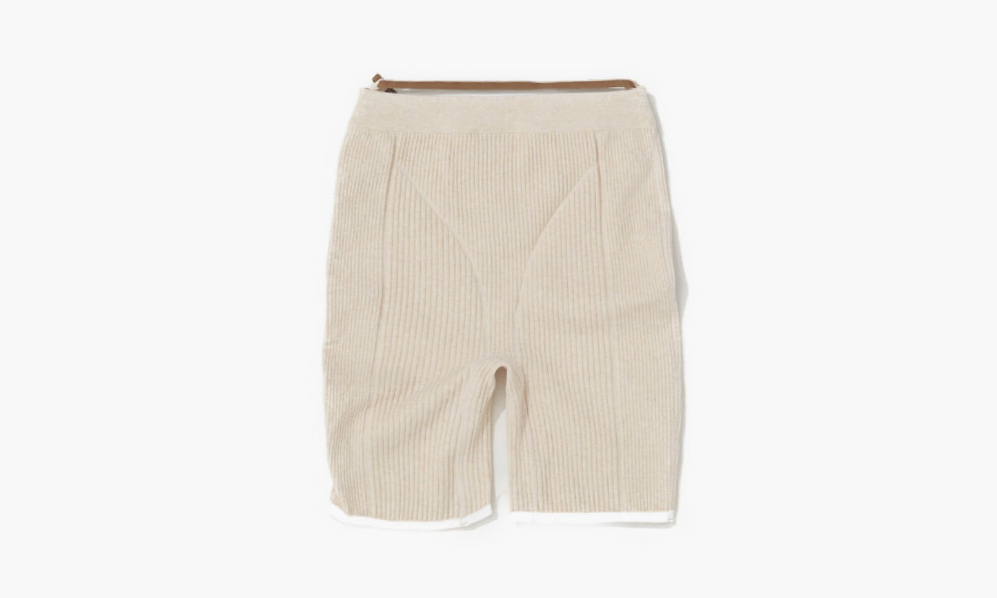 Nike x Jacquemus Le Short «Off-White» - 223JS151 2392 110 | Grailshop