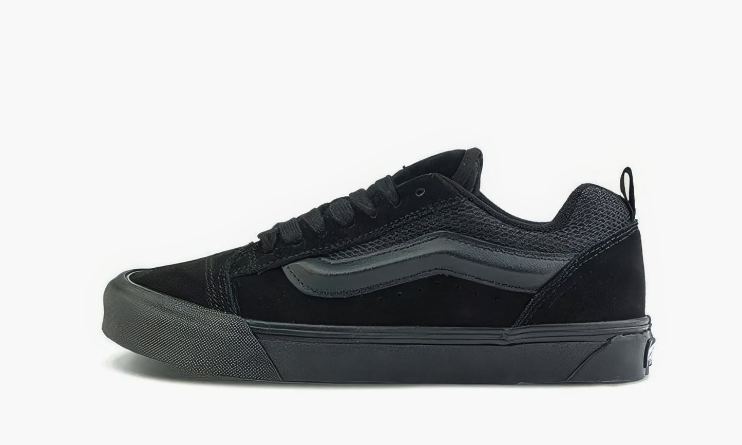 Vans Knu-skool "Triple Black" - VN0009QCBKA | Grailshop