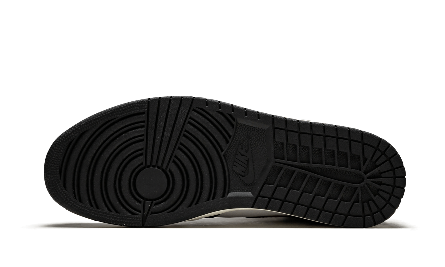 Air Jordan 1 Retro High OG “Gym Red” - 555088 061 | Grailshop