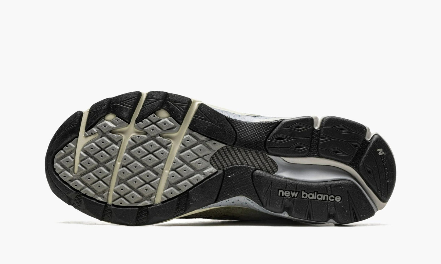 New Balance 990v3 "Patta - Keep Your Family Close" - M990PP3 | Grailshop