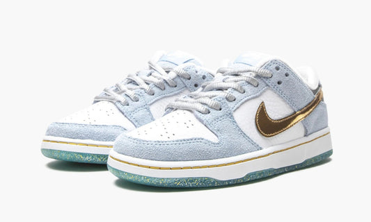 Dunk SB Low PS "Sean Cliver - Holiday Special"
