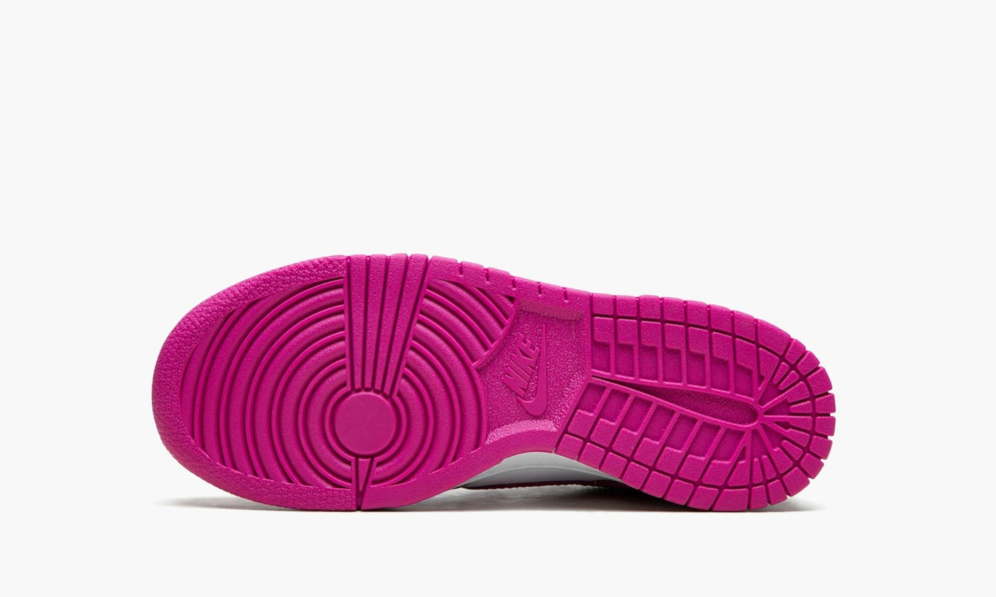Dunk Low GS "Active Fuchsia" - FJ0704 100 | Grailshop