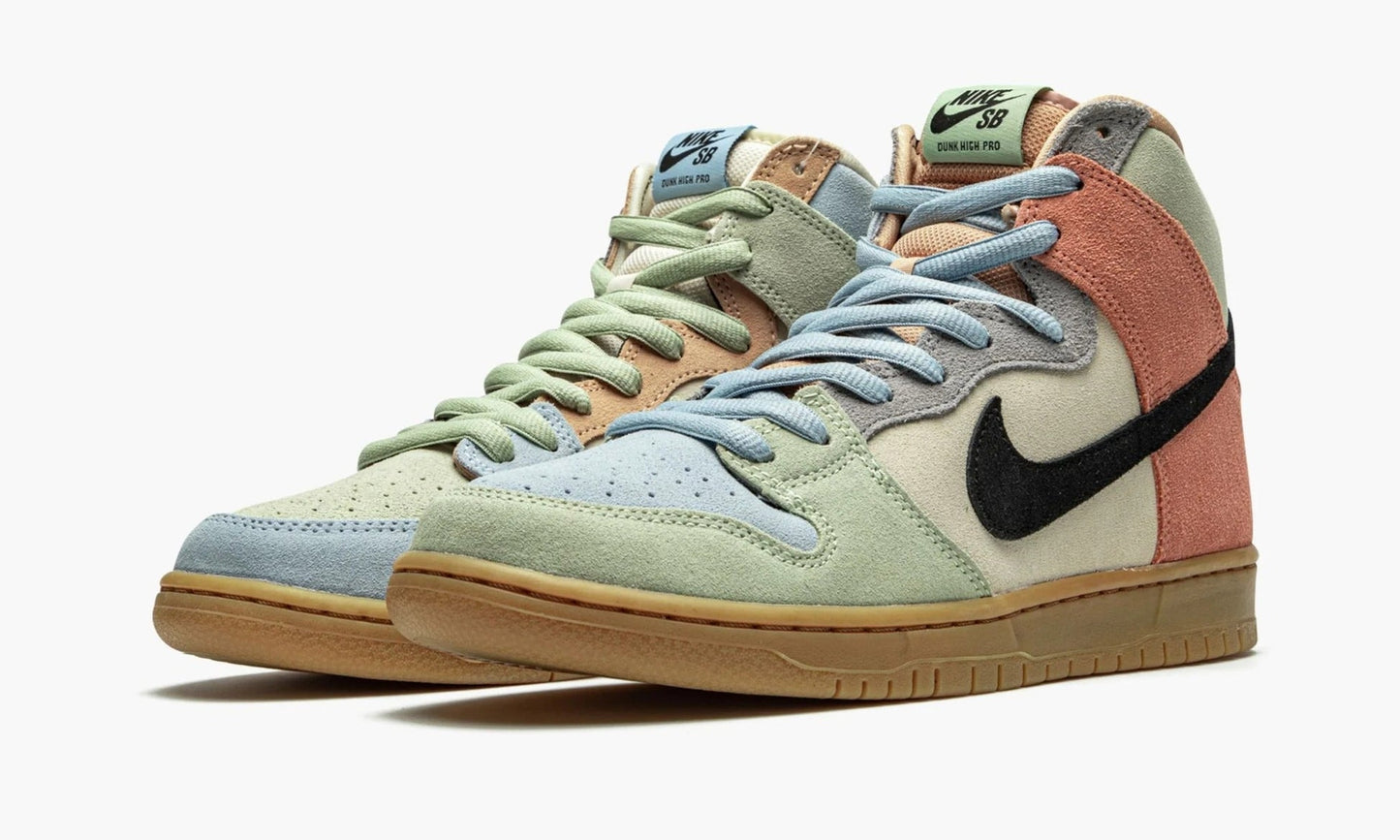 Dunk SB High "Spectrum" - CN8345 001 | Grailshop