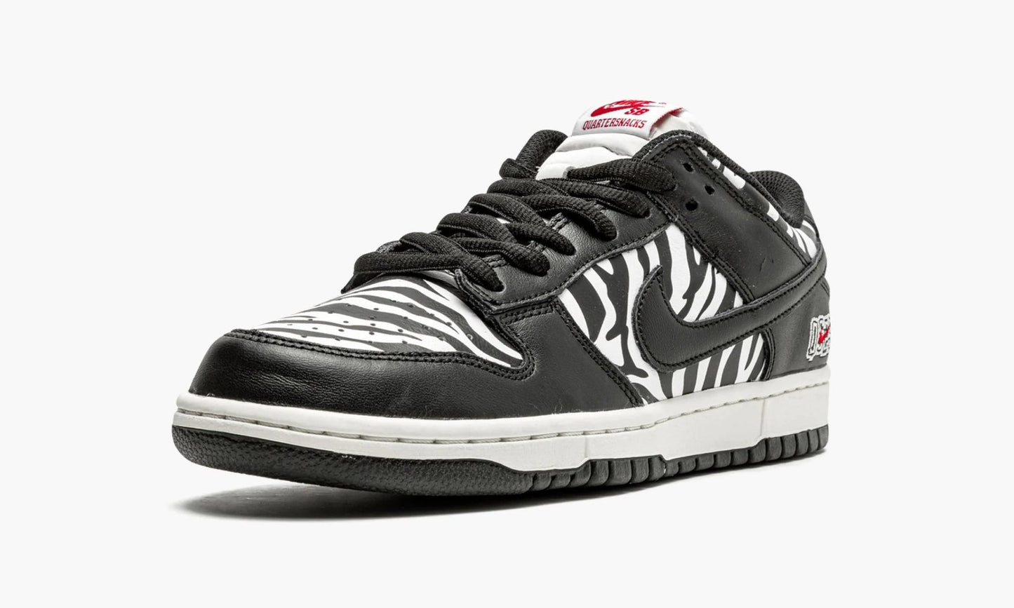 Dunk SB Low OG QS "Quarter Snacks" - DM3510 001 | Grailshop