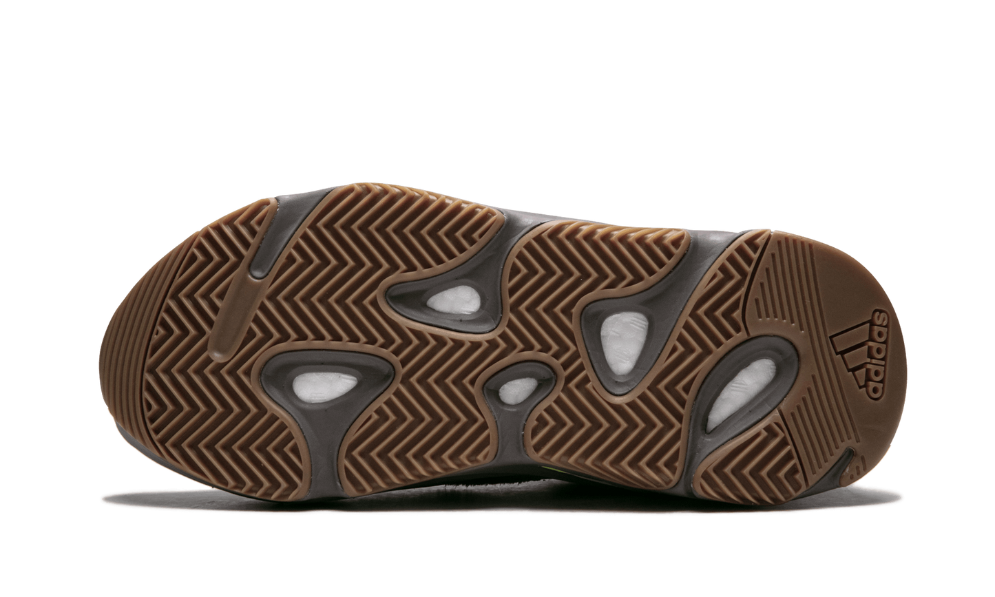 Yeezy Boost 700 “Mauve” - EE9614 | Grailshop