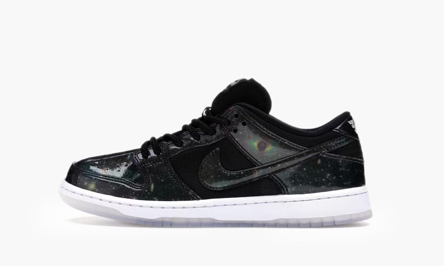 SB Dunk Low "420 Intergalactic" - 883232 001 | Grailshop