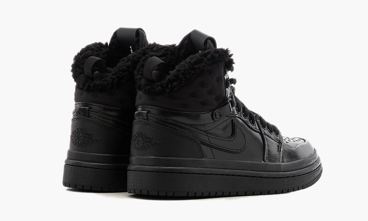 Jordan 1 Acclimate WMNS "Triple Black"