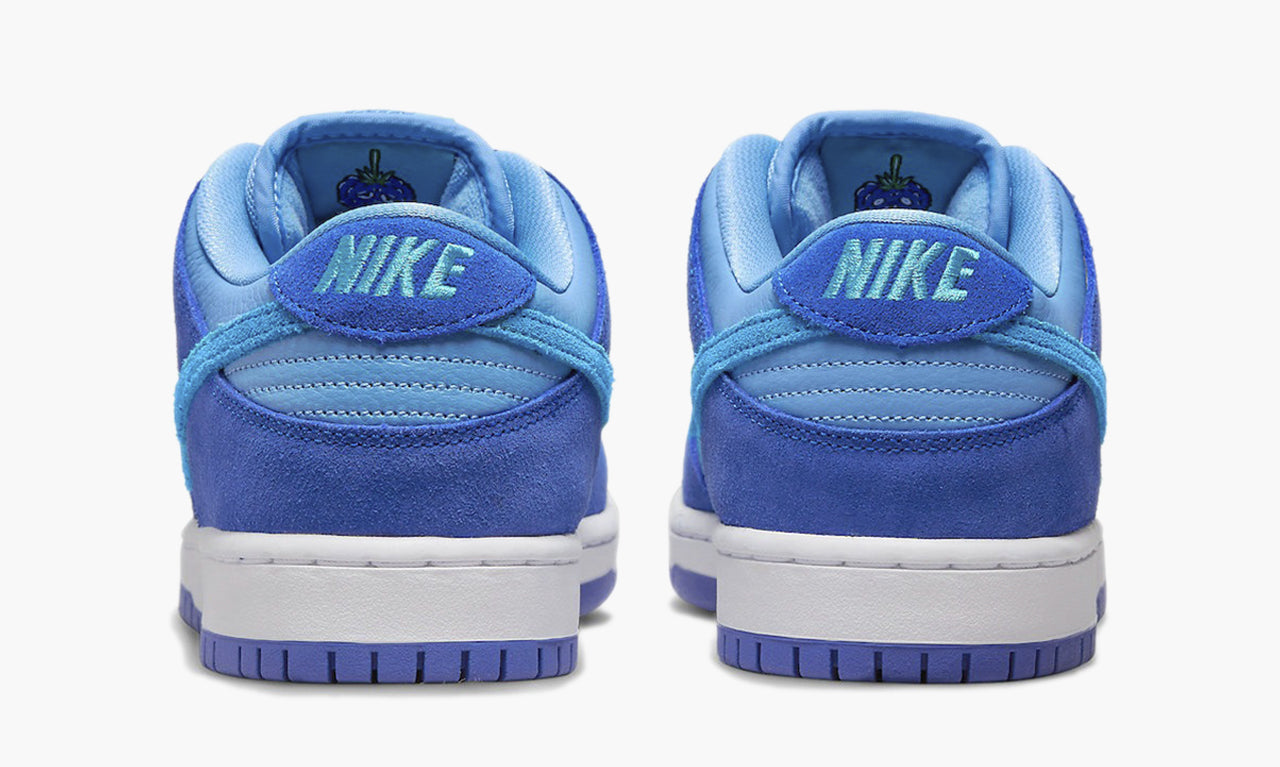 Dunk SB Low “Blue Raspberry”