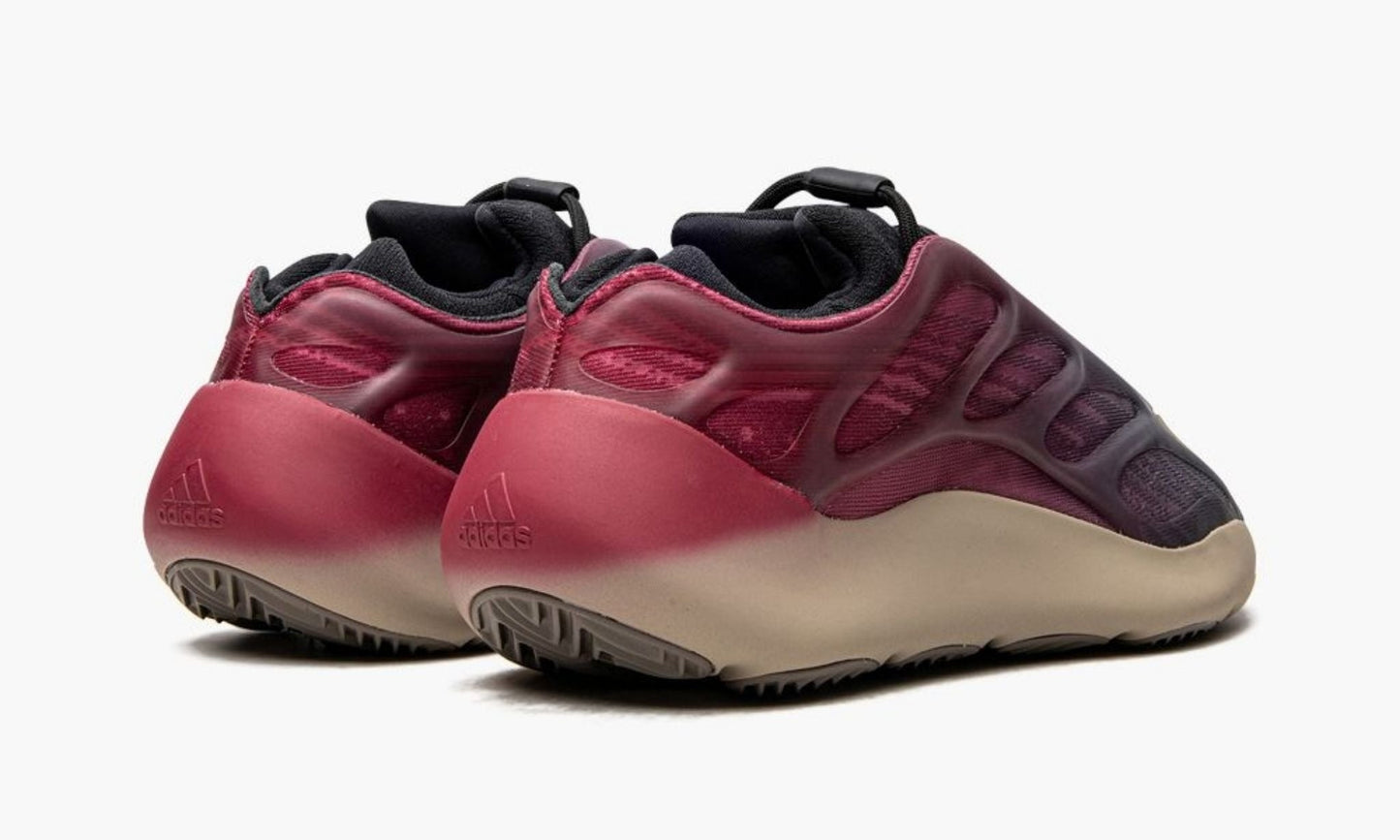 Adidas Yeezy 700 V3 "Fade Carbon" - GW1814 | Grailshop
