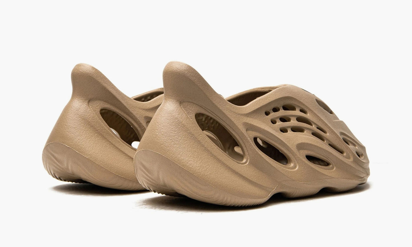 Adidas Yeezy Foam RNNR "Mist" - GV6774 | WAYOFF