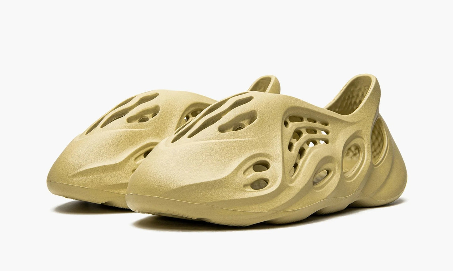 Adidas Yeezy Foam RNNR "Sulfur" - GV6775 | Grailshop