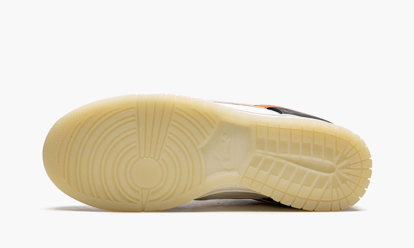 Dunk Low PRM "Halloween" - DD3357 100 | Grailshop