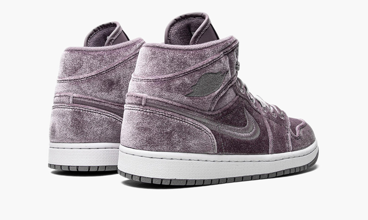 Nike Air Jordan 1 Mid SE WMNS "Purple Velvet" - DQ8397 500 | Grailshop
