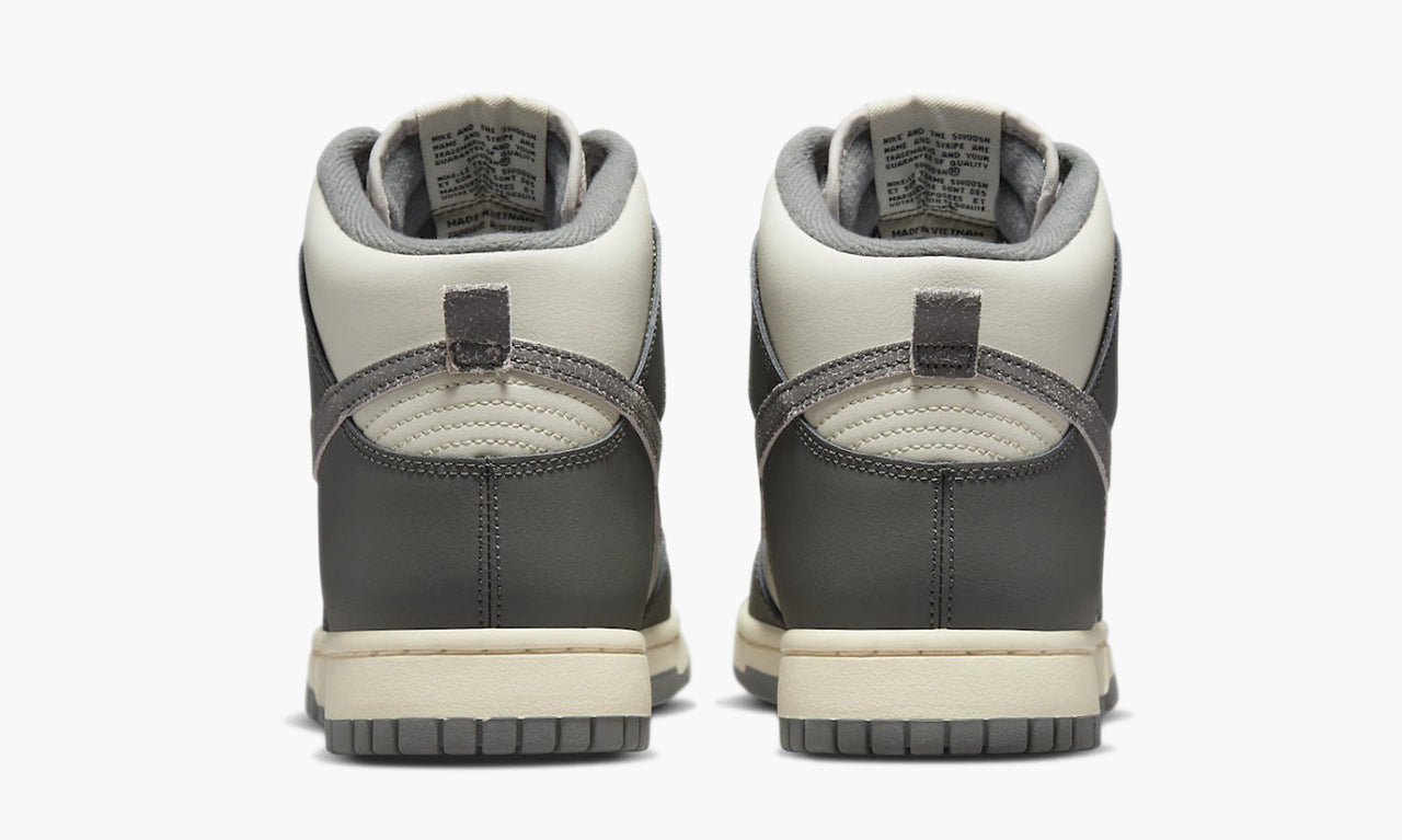 Nike Dunk High "Vintage Light Bone Grey" - DM0582 001 | Grailshop