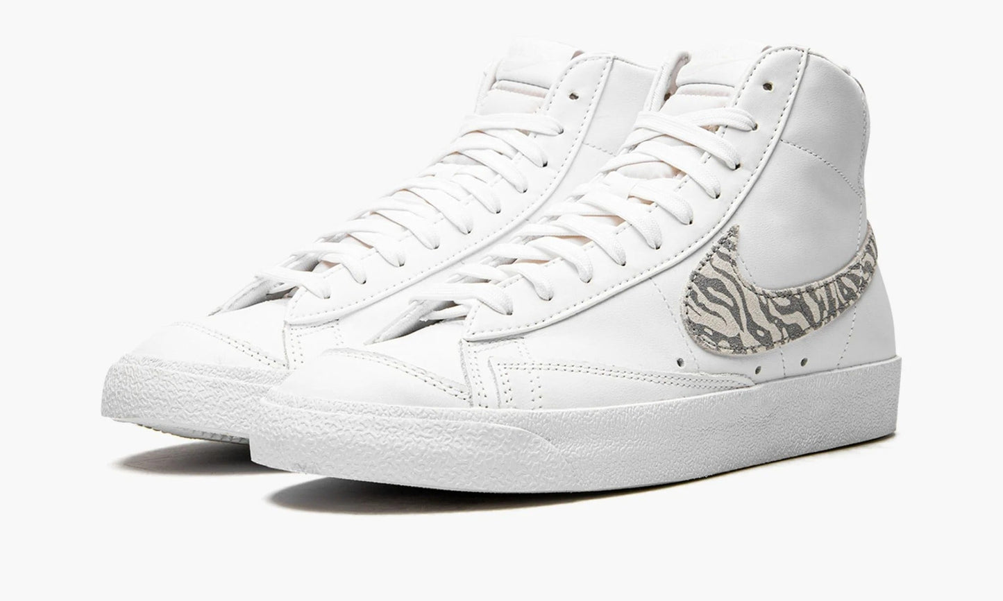 Nike Blazer Mid WMNS 77 "Zebra" - DH9633-101 | Grailshop