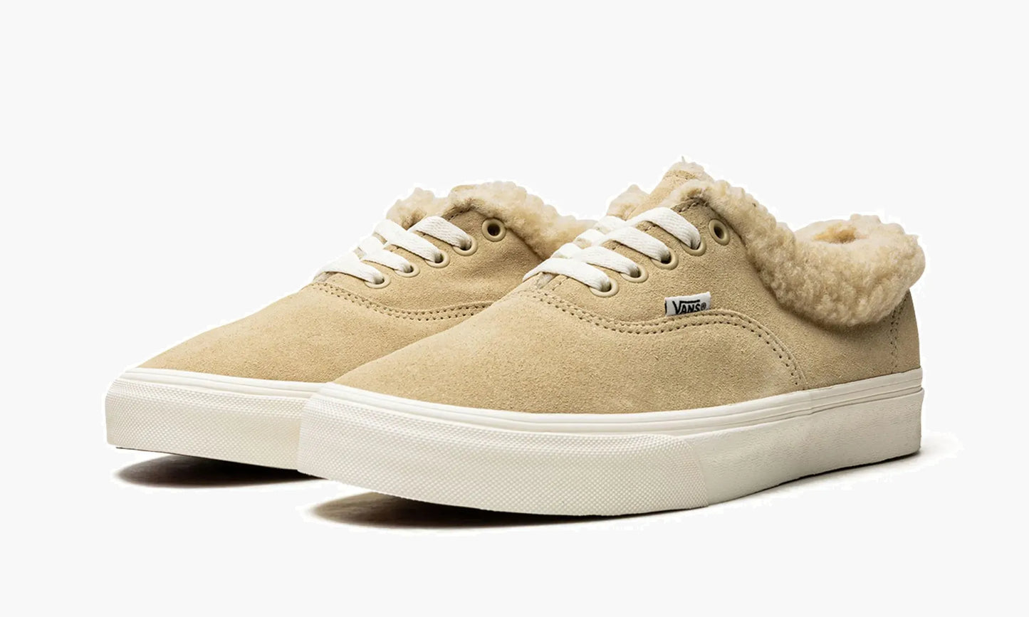 Vans Authentic Sherpa "Cozy Hug" - VN0A5JMRBKB | Grailshop