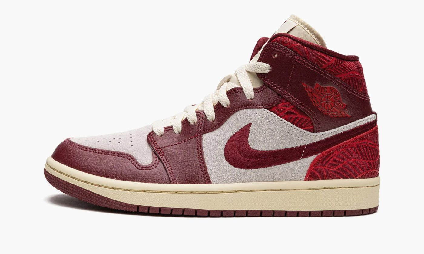 Jordan 1 Mid WMNS "Tiki Leaf Team Red" - DZ2820 601 | Grailshop