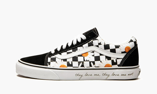 Vans Old Skool "Love Me Love Me Not" - VN0A5KRFB0B | Grailshop