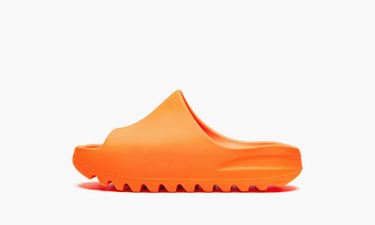 Yeezy Slides “Enflame Orange” (Kids) - GZ0954 | Grailshop