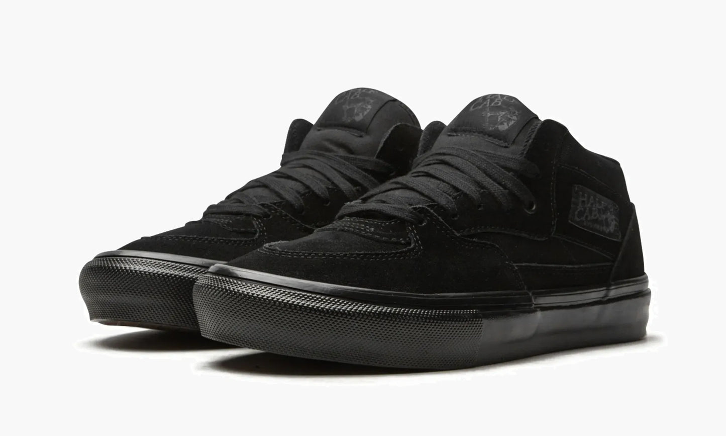 Vans Half Cab Skate "Triple Black" - VN0A5FCDBKA | Grailshop