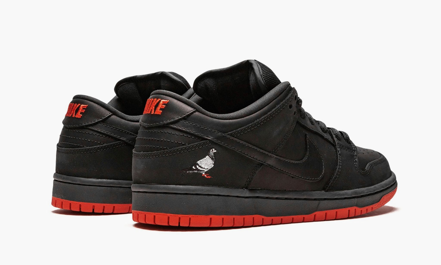 Nike Dunk SB Low "Black Pigeon" - 883232 008 | Grailshop