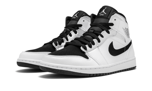 Jordan 1 Mid "Alternate Think 16" - 554724 121 | Grailshop