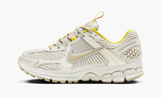 Nike Zoom Vomero 5 WMNS "Light Bone Yellow" - FJ7694 020 | Grailshop