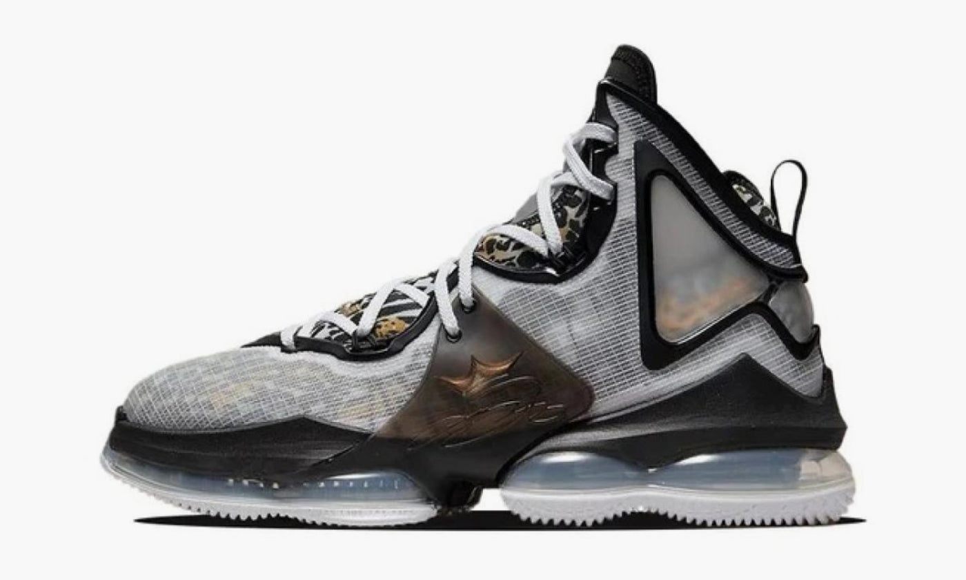 Nike Lebron 19 "Royalty" - DC9340 100 | Grailshop