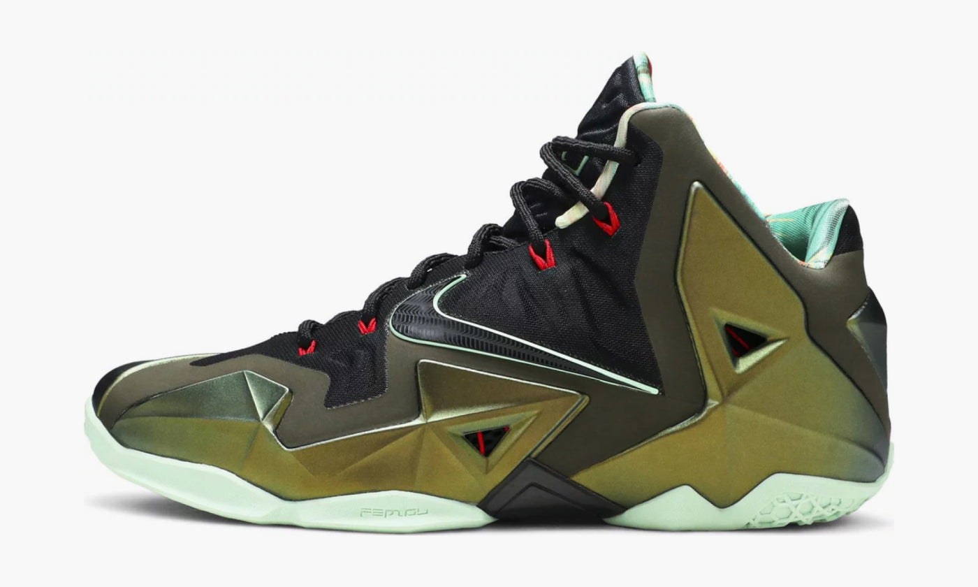 Nike Lebron 11 "King's Pride" - 616175 700 | Grailshop