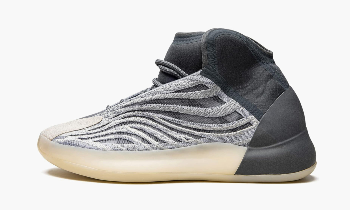 Yeezy Qntm “mono Carbon” - GX6594 | Grailshop