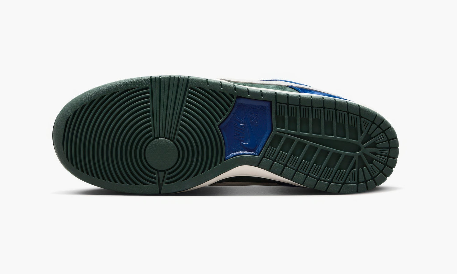 Nike SB Dunk Low "Deep Royal Blue" - HF3704-400 | Grailshop