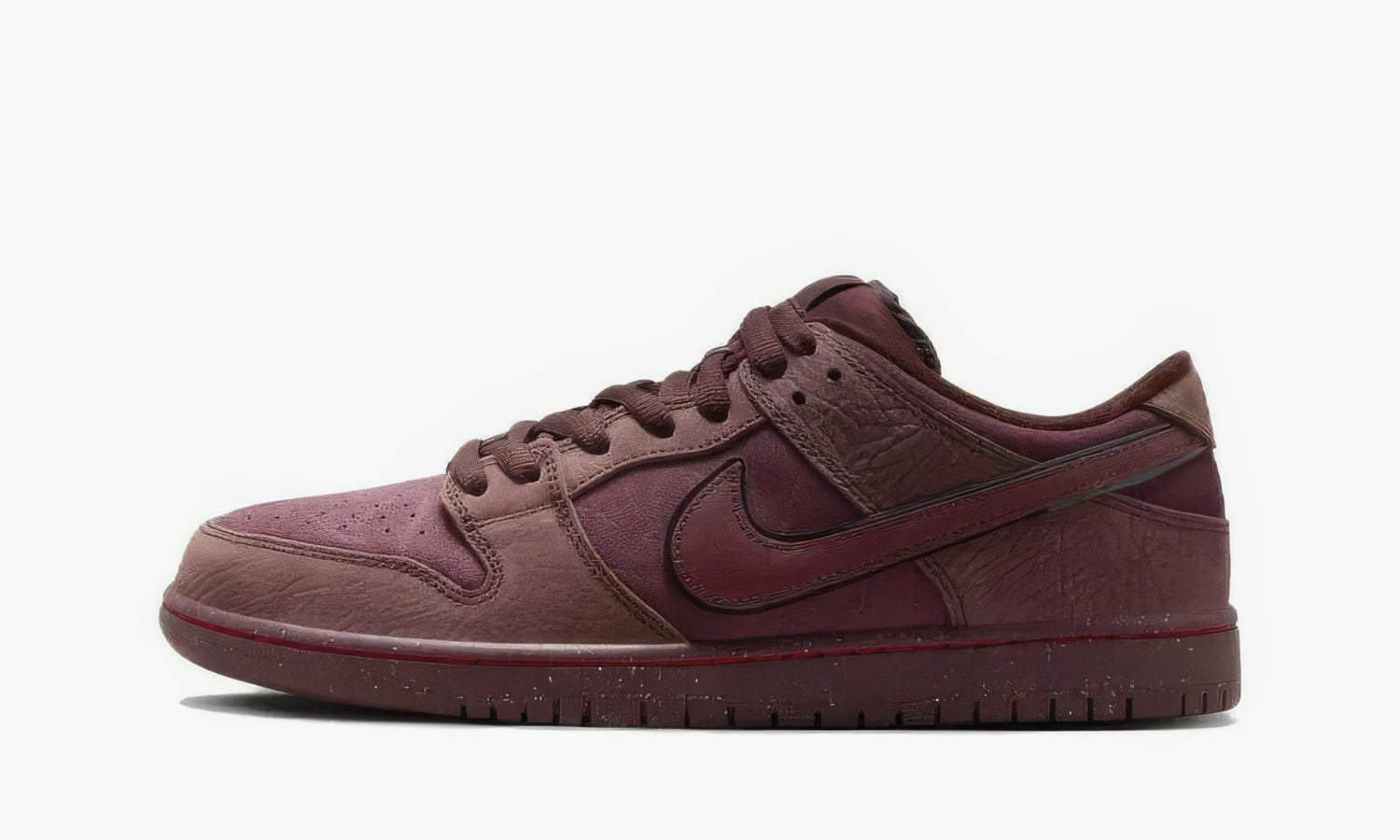 Nike SB Dunk "Low City Of Love Burgundy Crush" - FN0619-600 | Grailshop