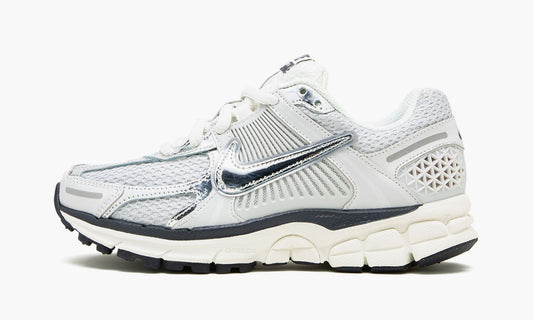 Nike Zoom Vomero 5 WMNS «Photon Dust Metallic Silver» - FD0884 025 | Grailshop