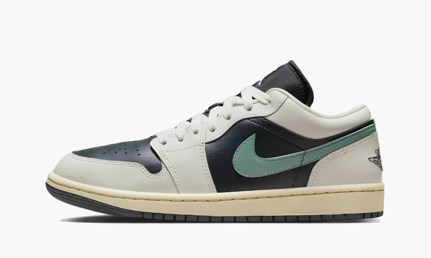 Nike Air Jordan 1 Low "Jade Smoke" - DC0774-001 | Grailshop