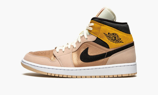 Air Jordan 1 Mid SE WMNS "Particle Beige" - DD2224 200 | Grailshop