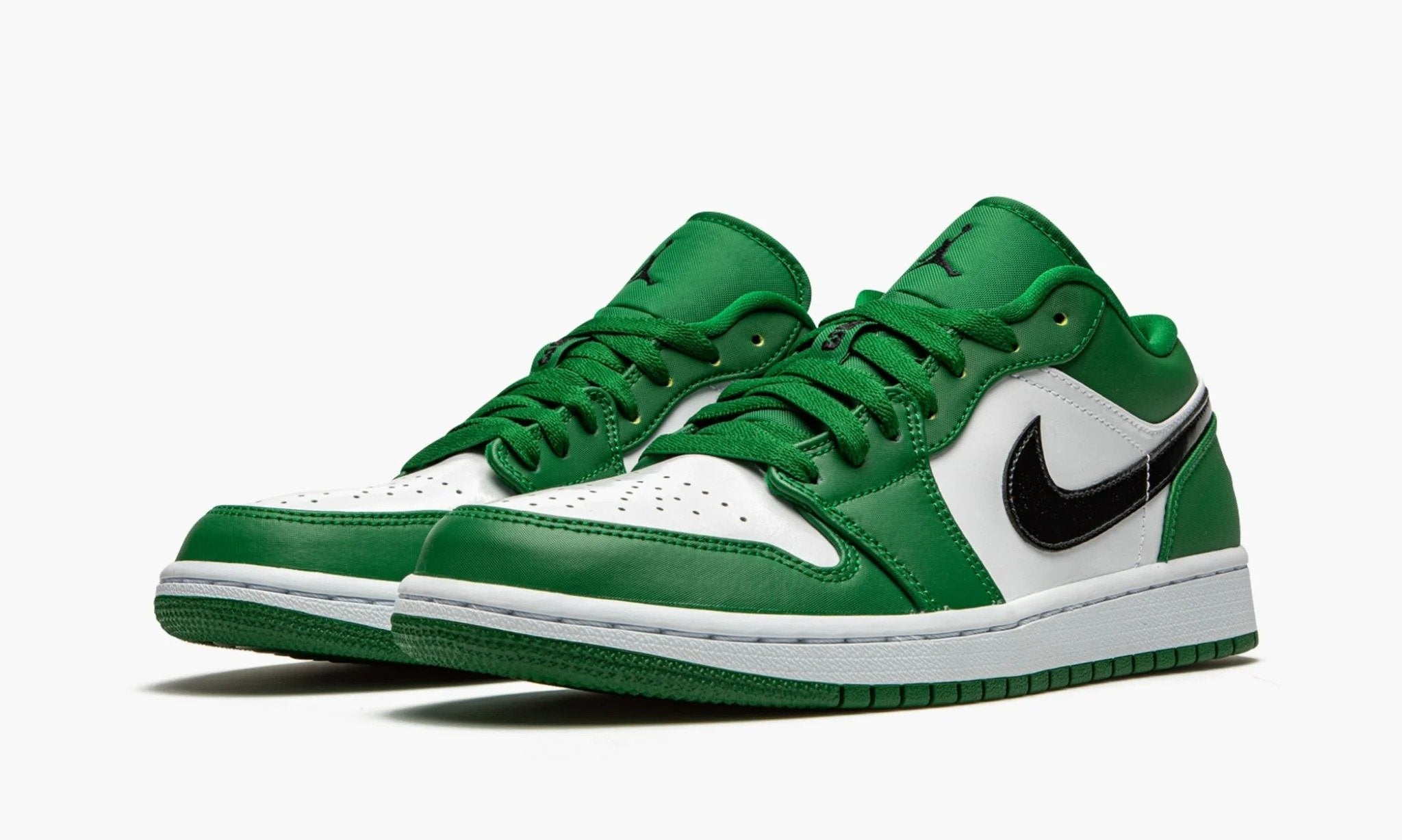 Jordan low. Nike Air Jordan 1 Low Pine Green. Nike Air Jordan 1 Low Green. Jordan 1 Low Green. Air Jordan 1 Low Green.