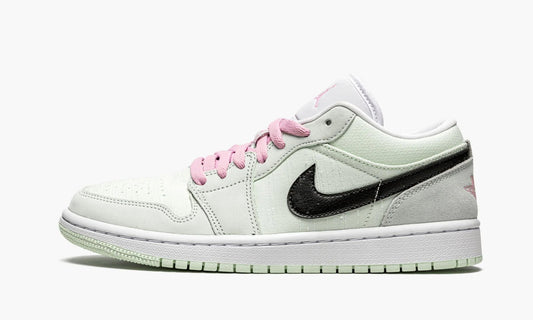 Air Jordan 1 Low SE WMNS "Barely Green" - CZ0776 300 | Grailshop