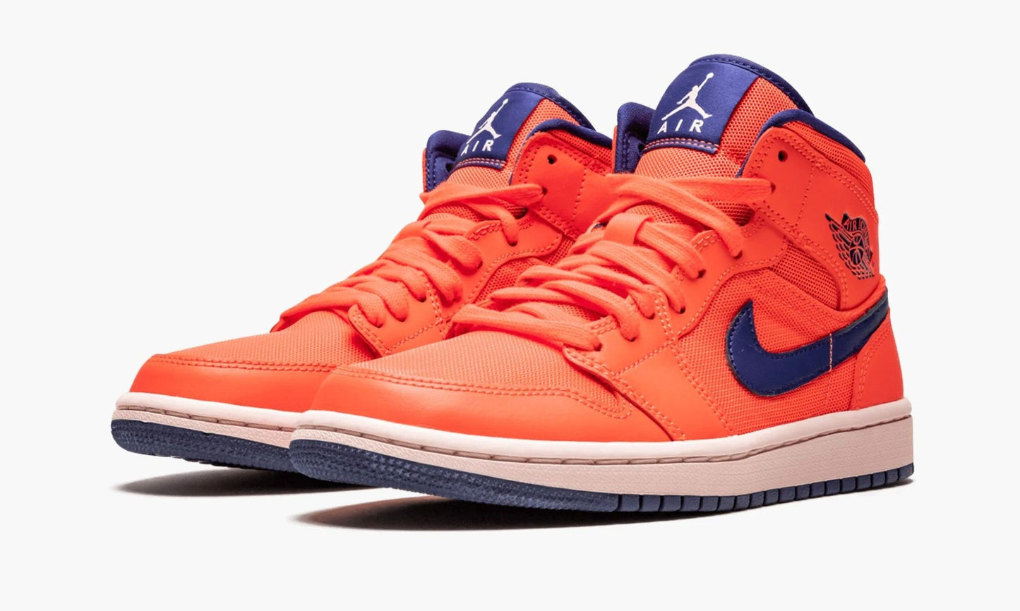 Air Jordan 1 Mid WMNS "Turf Orange"