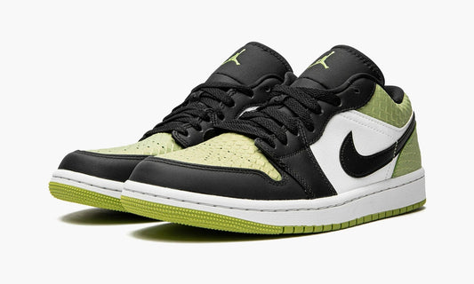 Air Jordan 1 Low WMNS "Snakeskin Vivid Green" - DX4446 301 | Grailshop