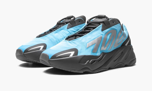Yeezy Boost 700 MNVN "Bright Cyan" - GZ3079 | Grailshop