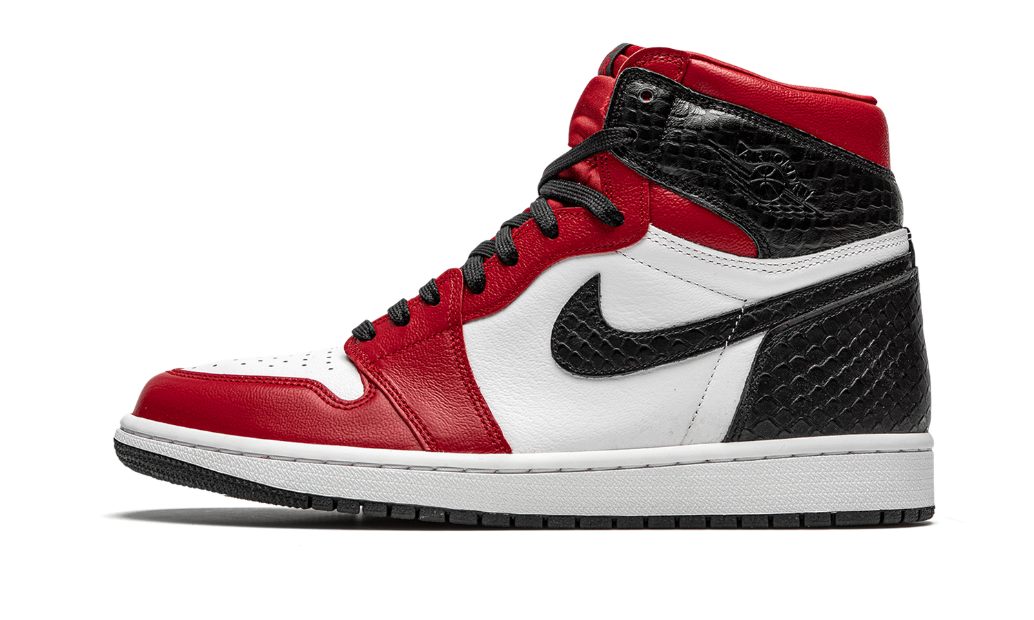 Air jordan retro 1 satin hotsell
