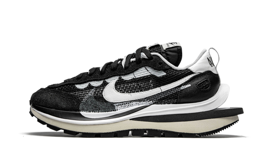 Sacai VaporWaffle "Black White” - CV1363 001 | Grailshop