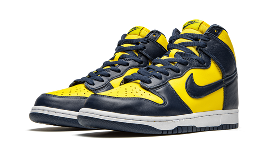 Dunk High SP “Michigan” - CZ8149 700 | Grailshop
