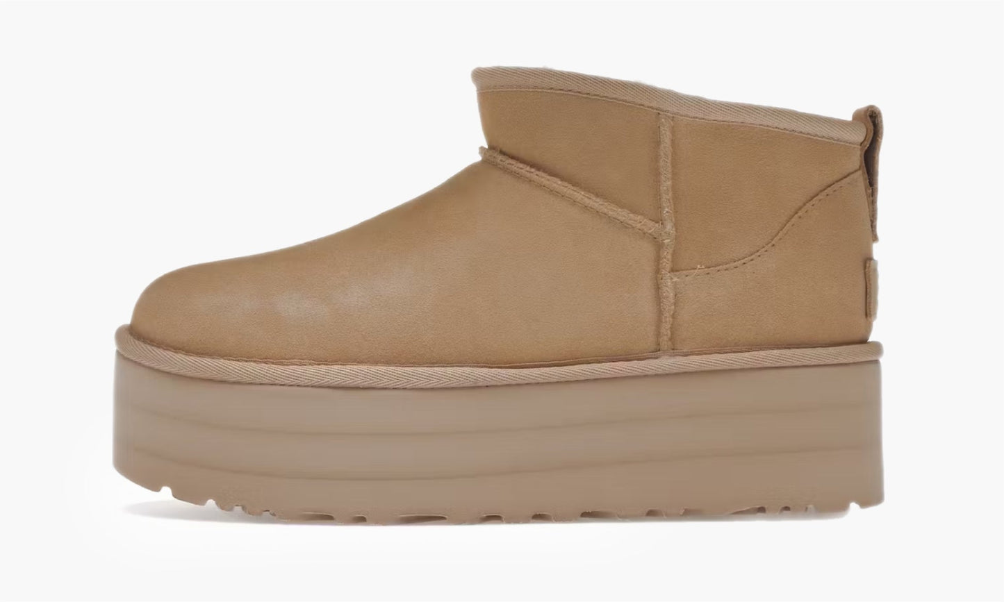 Classic Ultra Mini Platform Boot WMNS "Driftwood" - 1135092 DRI | Grailshop