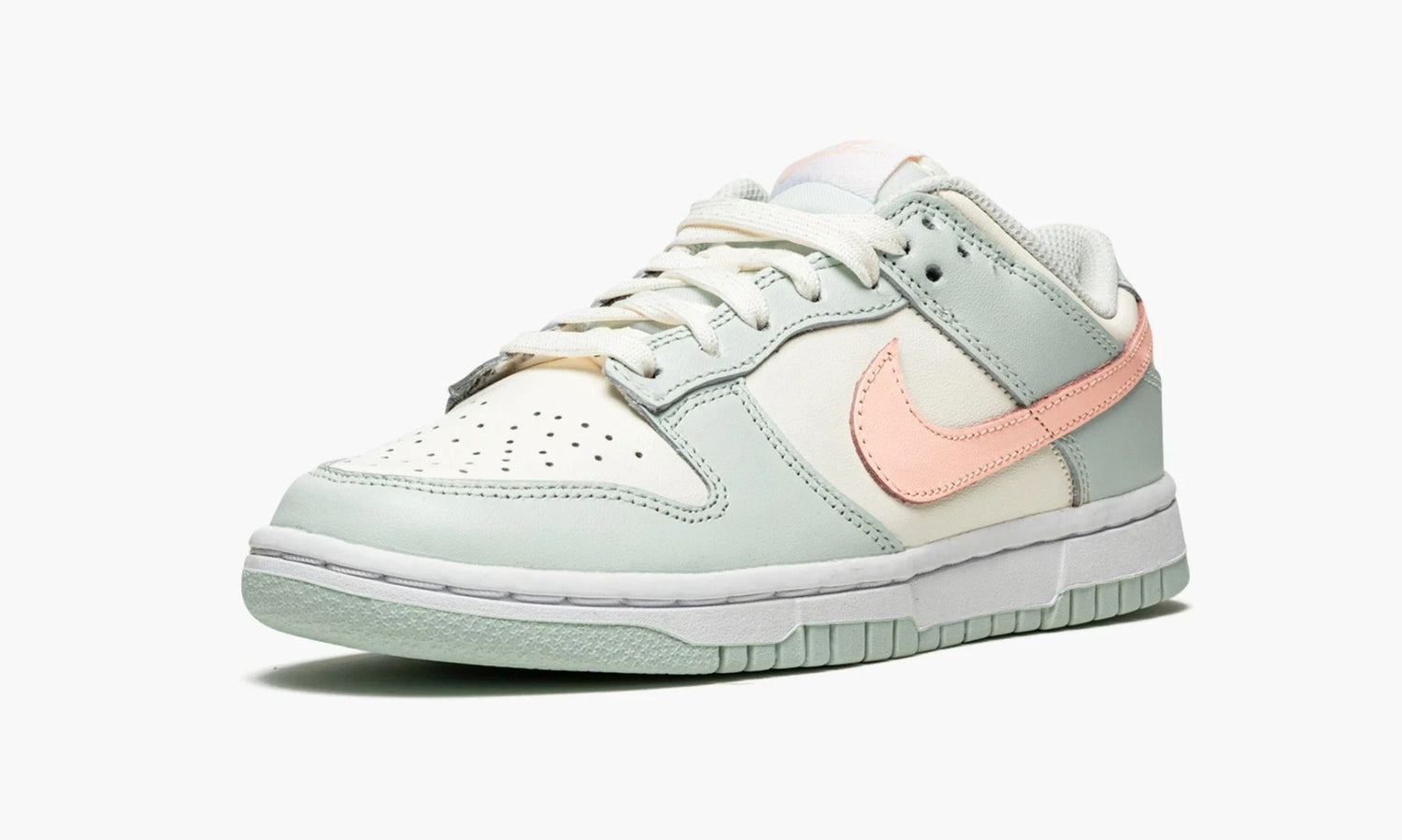 Dunk Low WMNS "Barely Green" - DD1503 104 | Grailshop