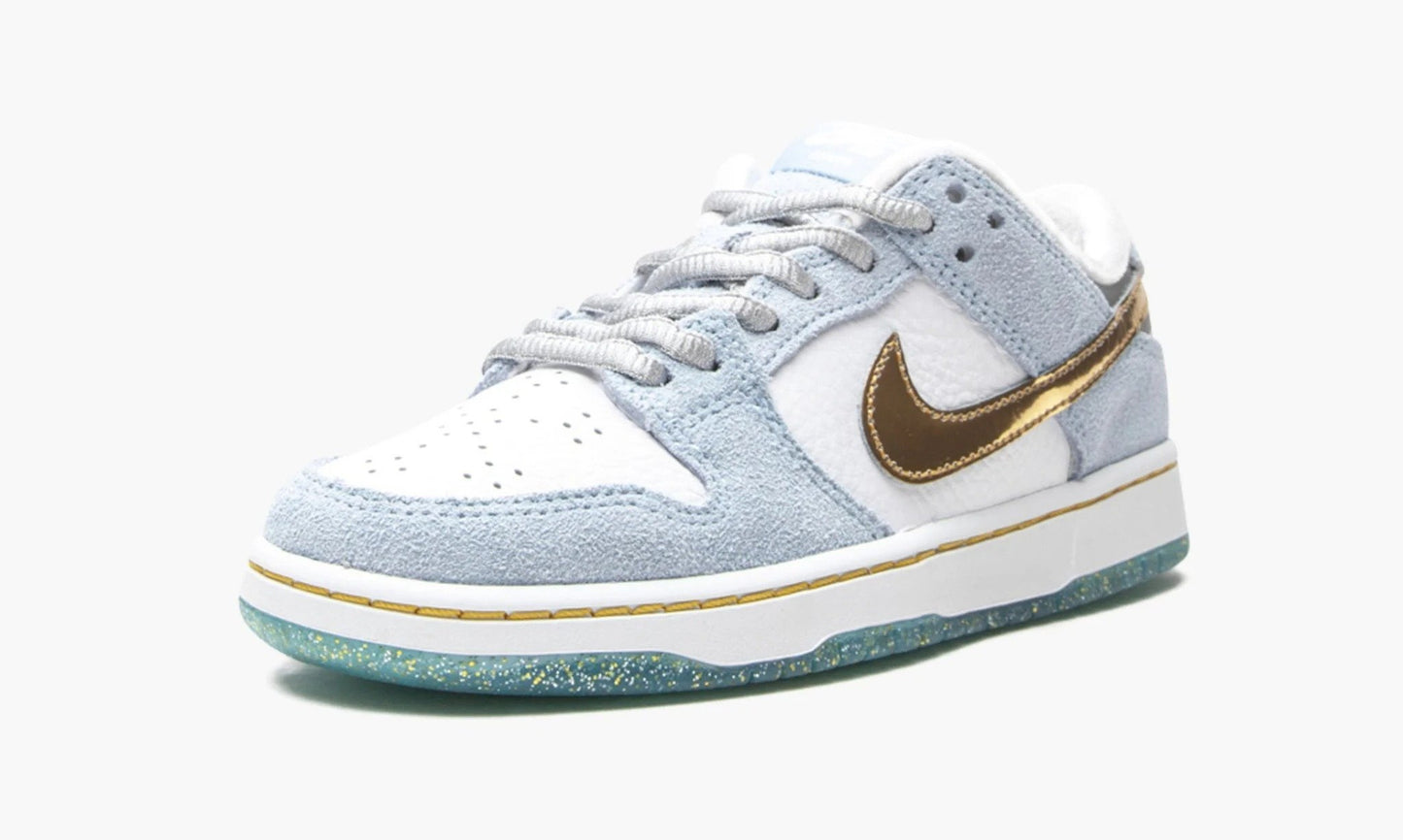 Dunk SB Low PS "Sean Cliver - Holiday Special"