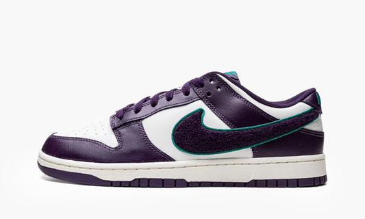 Dunk Low "Chenille Swoosh Sail Grand Purple" - DQ7683 100 | Grailshop
