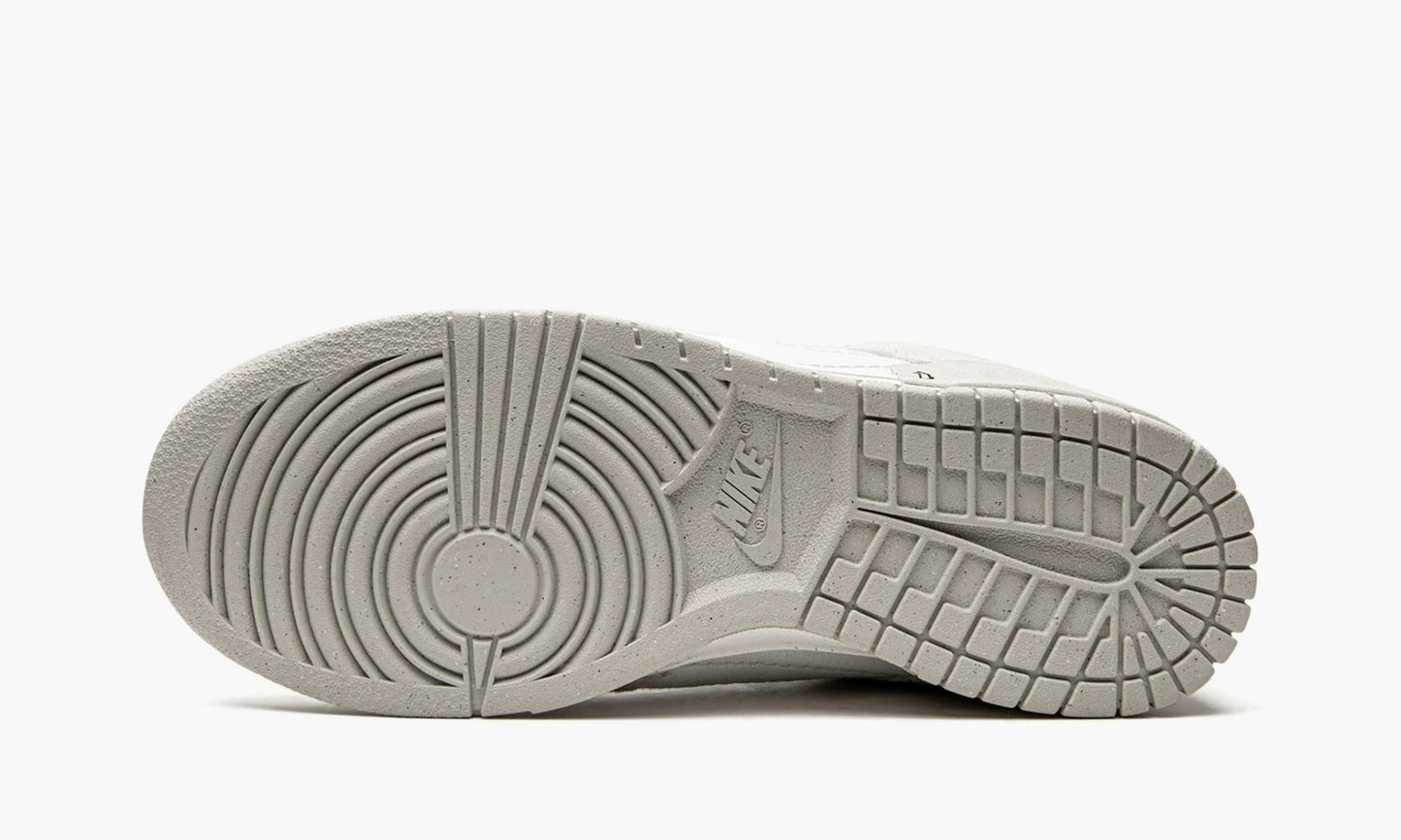 Dunk Low Disrupt 2 WMNS "Pale Ivory Black" - DH4402 101 | Grailshop