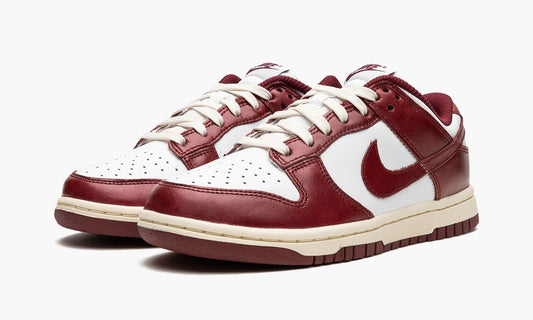 Dunk Low PRM WMNS "Vintage Team Red" - FJ4555 100 | Grailshop