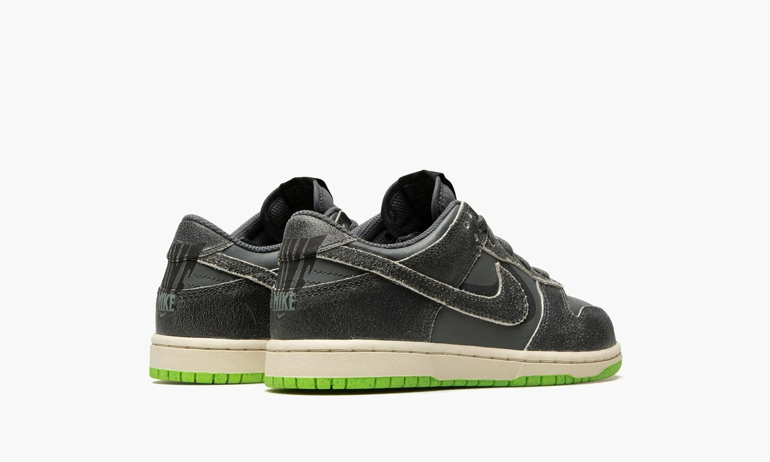 Dunk Low PS "Halloween 2022" - DQ6216 001 | Grailshop